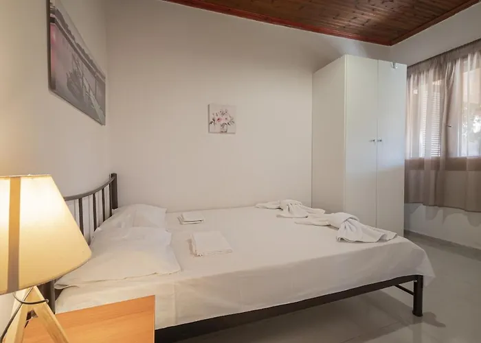 Dimis House 別荘 ソゾポリ