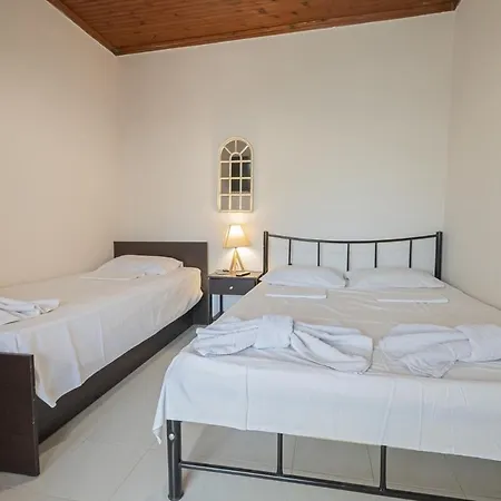 Secret House Ferienhaus Sozopoli