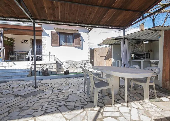 Сasa de vacaciones Dimis House